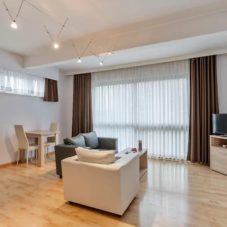 Ambassador Apartamento *
