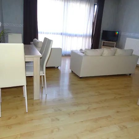 Apartment Ambassador *