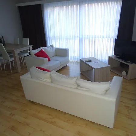 아파트 앰배서더 스위트 루벤