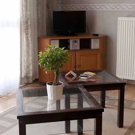 Ambassador Apartment *