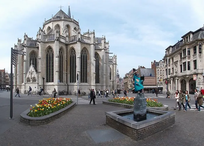 Апартаменти Ambassador *