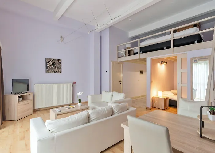 Ambassador Апартаменти Левен